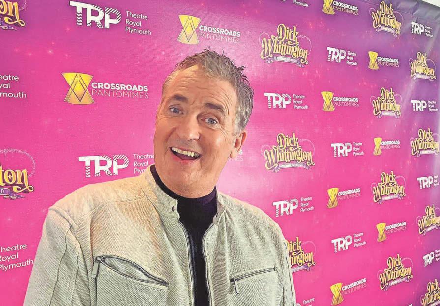 City feels like home as Shane returns for panto