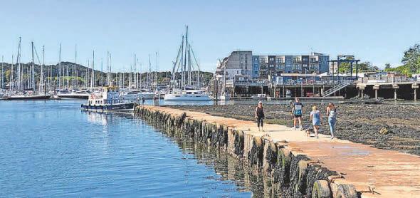 Slipway closing for repair work