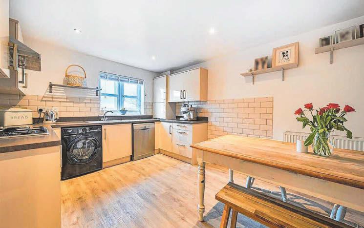 WELL PRESENTED FAMILY HOME