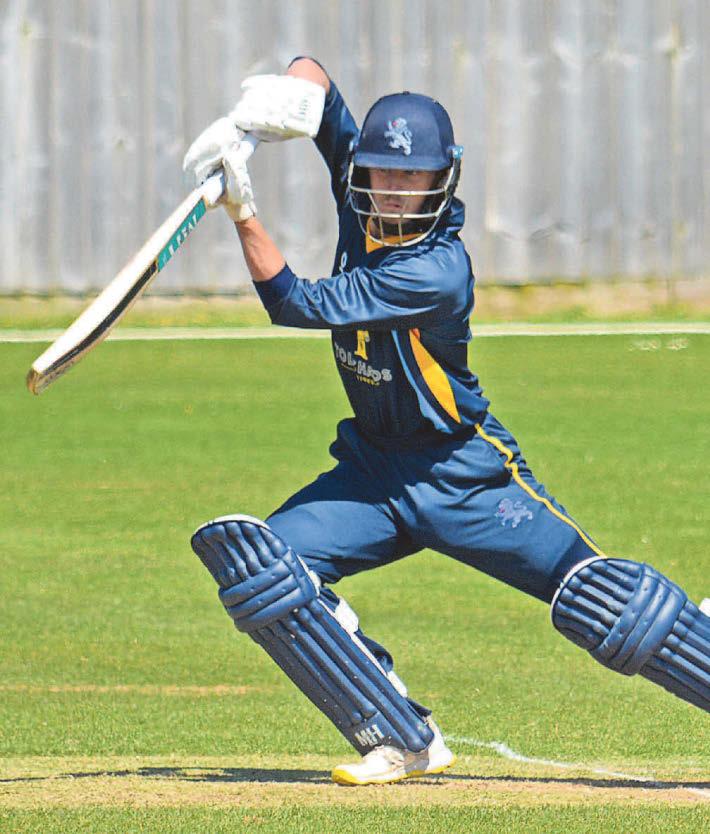 Tavistock sign Devon batter for Premier tilt