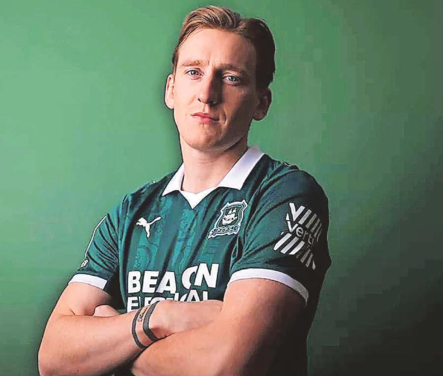 Curtis poised for Argyle debut against Rovers