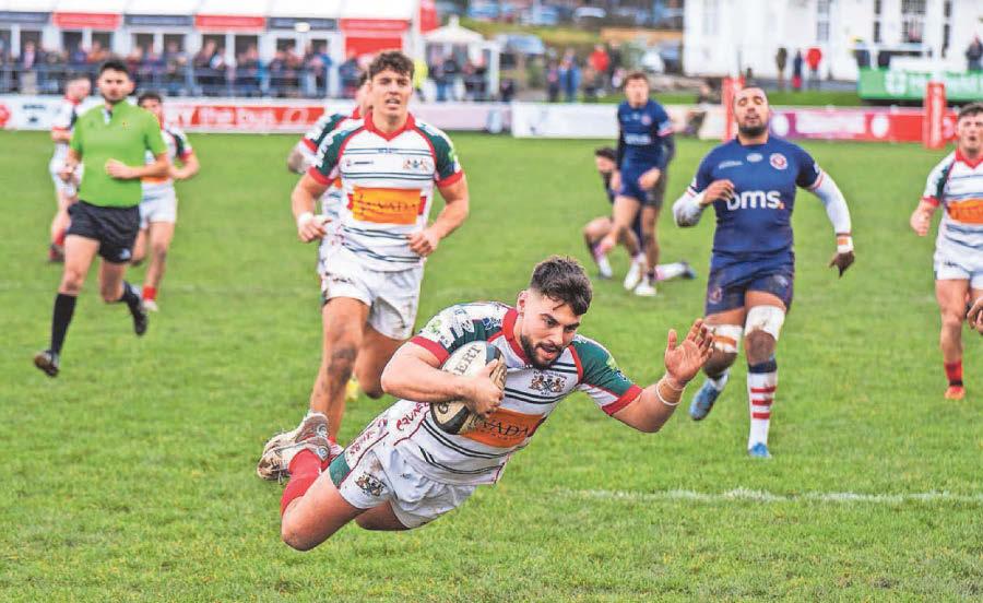 Dominant Albion stay top with big victory over Rosslyn Park