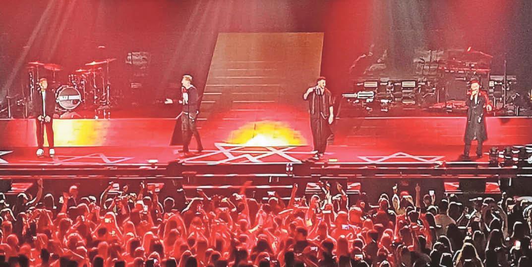 Boybands are back for summer festival