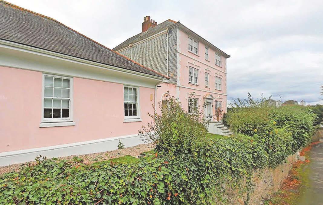 £1m building on sale as care home closes