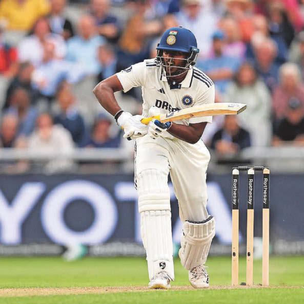 England battle to keep India batsmen in check