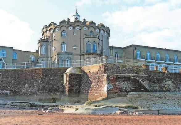 Historic Devon seaside hotel closes for restoration and refurbishment