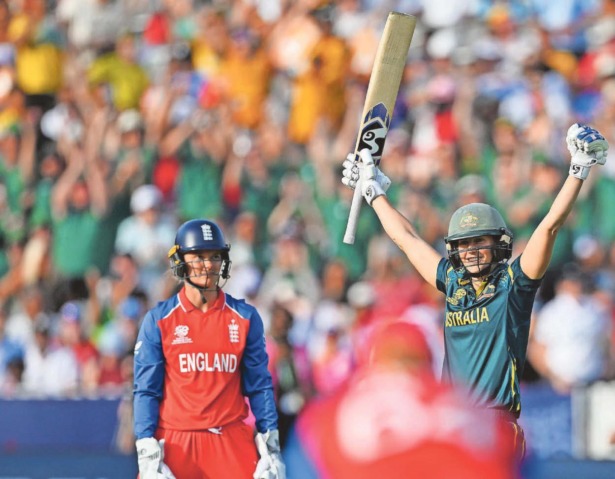 Aussies thrash England in T20 World Cup final