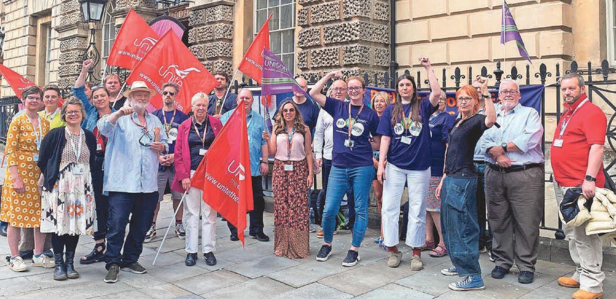 Mental health concerns after freeze on Council workers' pay