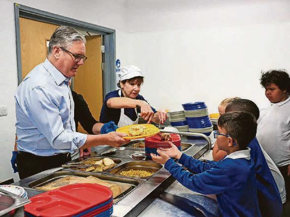 More free school meals part of child poverty battle - PM