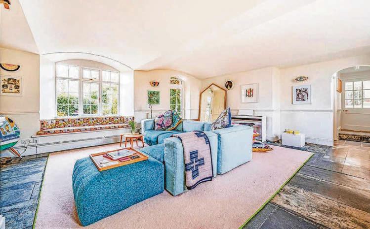 ARTS AND CRAFTS STYLE HOME