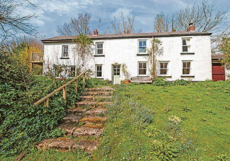 WELCOMING COUNTRY HOUSE