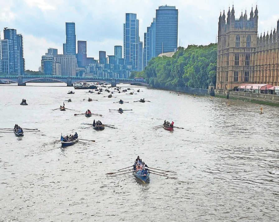 Gig club travels to capital to compete in Great River Race
