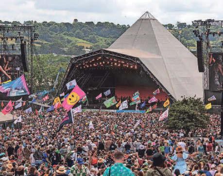 I'd be a smiley Miley if Lewis showed up at Glasto