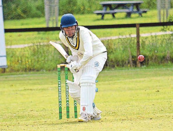 Braunton give B Division leaders Budleigh good run for their money