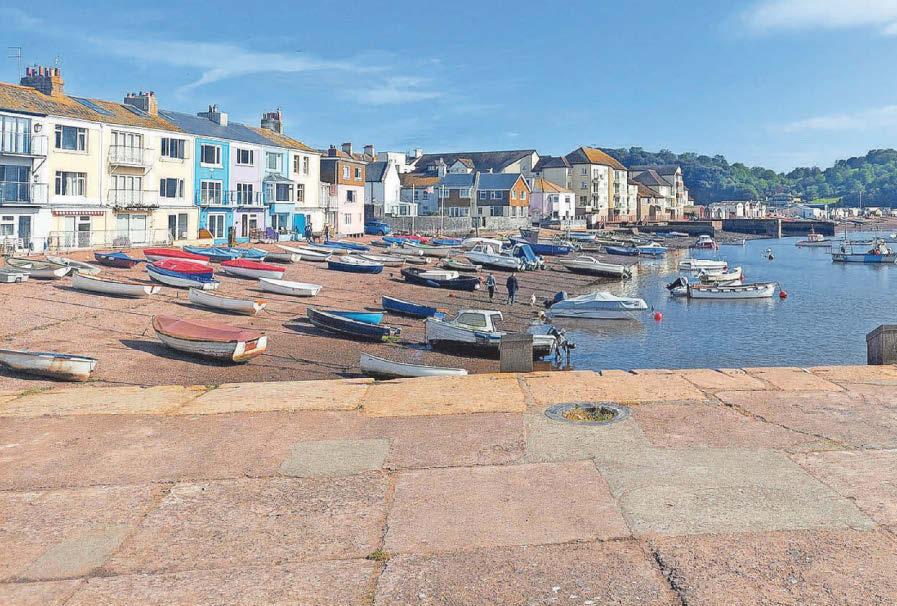 Concern over 'misleading' reports over extent of crime at town beach