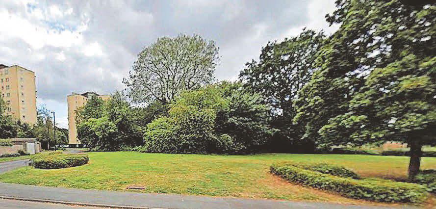 20M-HIGH TELECOMMUNICATIONS MAST PLAN IN COV REFUSED
