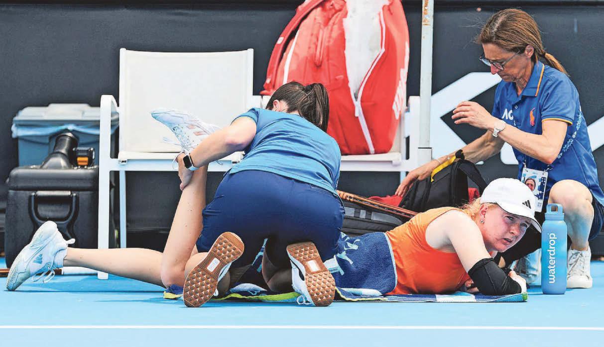 Injured Fran in tears after Melbourne exit