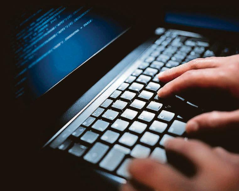 Dad, 50, talked to woman online about sexually abusing her kids