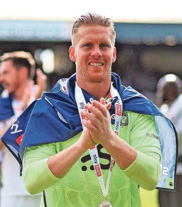 Fans hail 'fantastic' recruitment by club