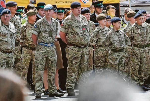 Flying visitor to help city pay tribute to its military heroes