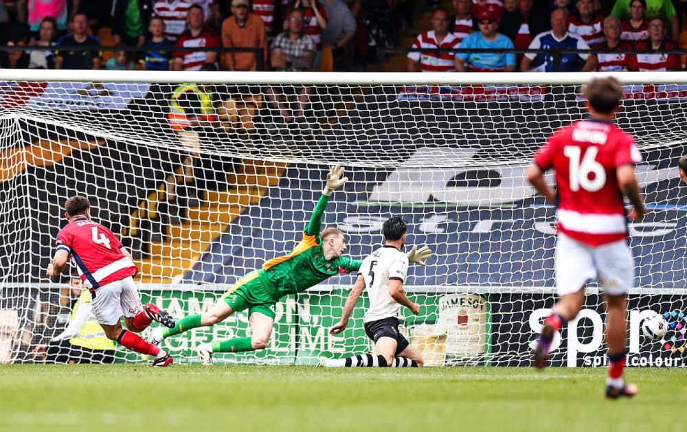 VALE LACK CUTTING EDGE AS BIRTHDAY BASH FALLS FLAT!