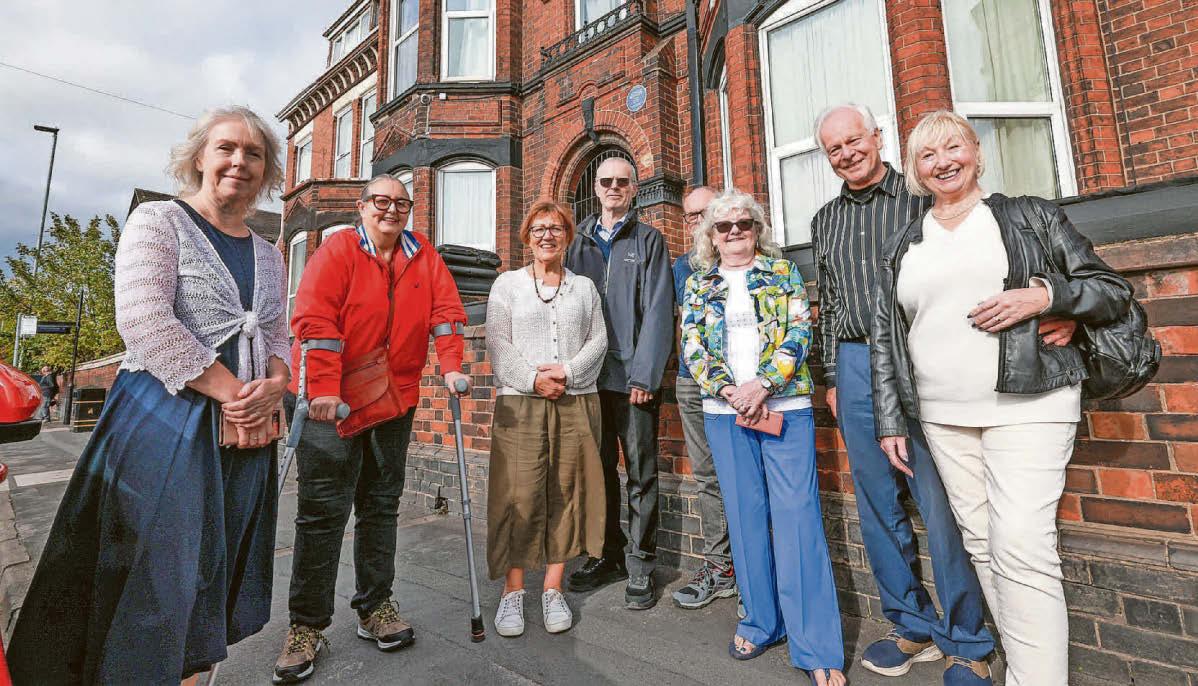 New Bennett plaque unveiled