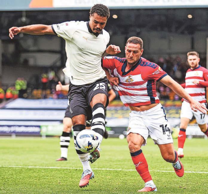 'Finger can't just be pointed at boss Moore for Valiants' form'