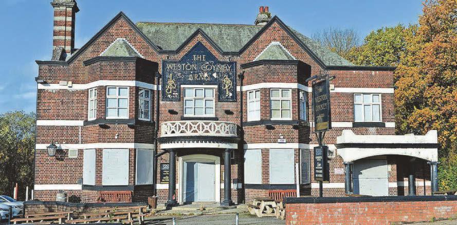 Staff found man, 33, dead in flat