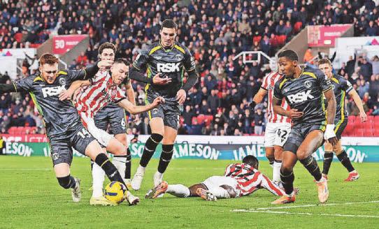 BOZ READY TO DO THE BIZ FOR POTTERS