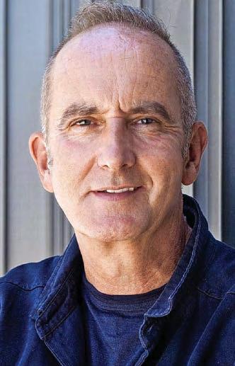 McCloud blasts building 'cartel'