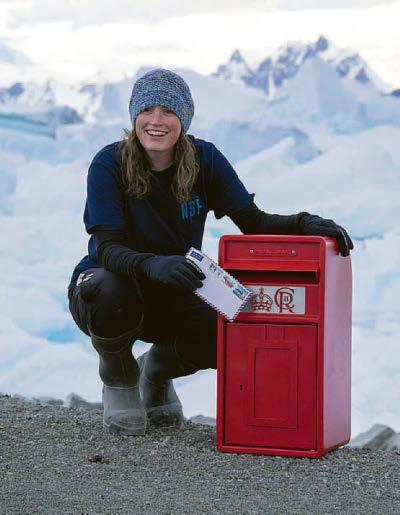 Scientists' special royal delivery at Antarctic 'outpost'