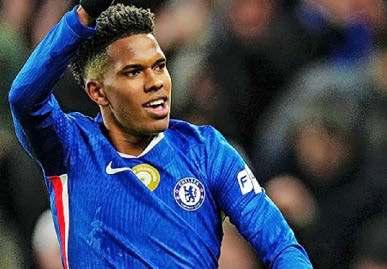 UNLEASH STARLET TO SHOW THAT HE IS SIMPLY THE EST