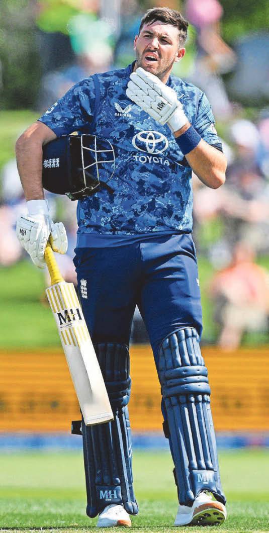 Overton happy to give Ashes a miss