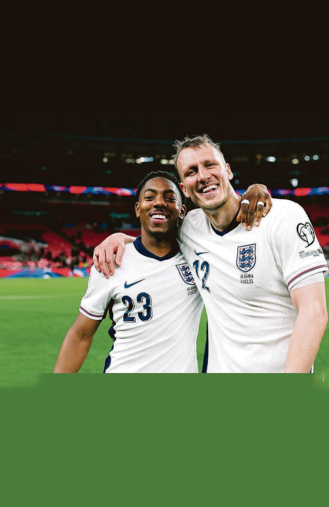 Big Dan & Myles show that flying Three Lions flag still a huge deal...