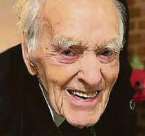 Atom bomb RAF veteran dies aged 102