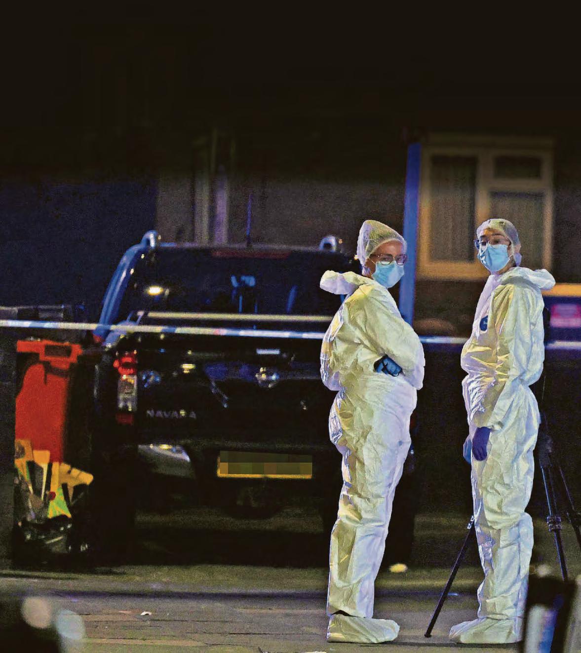 Double stabbing: Cops hunt second potential suspect