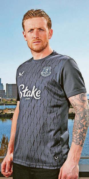 Back to Lancs but Moyes has more options