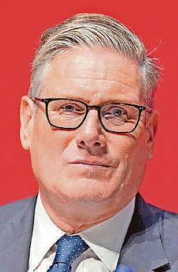 Starmer calls for 'space' in fight against Reform