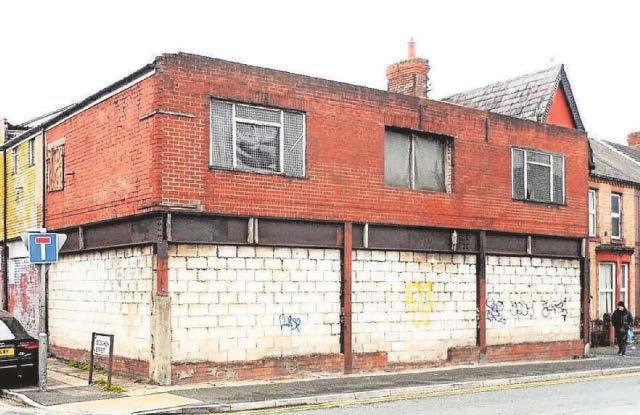 Spectres of retail history