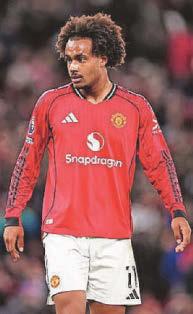 Roma make the first move as Zirkzee seeks rescue from United