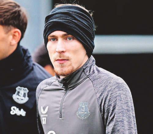 Garner tipped to remain vital part of Everton squad