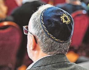 Service to remember victims of Holocaust