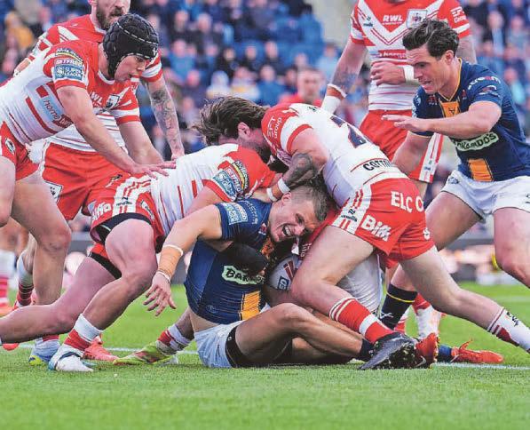 Saints sunk by Leeds' late show