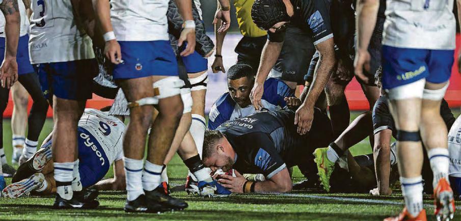 Great Scot! Mac's back for Saints challenge