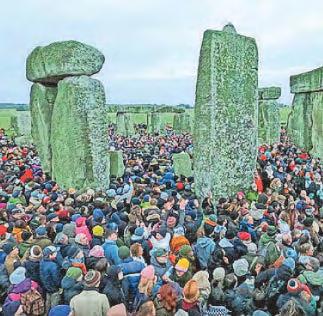 'Barriers to travel sabotage tourism' as spending down