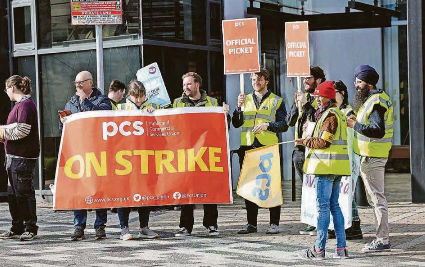 Civil servants start nine days of strike action