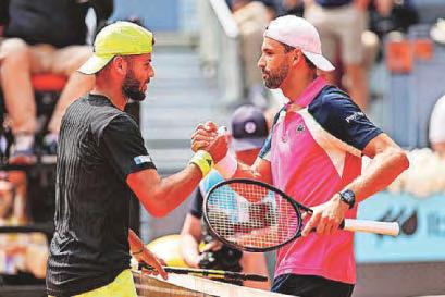 Fearnley beaten after Spain power-cut