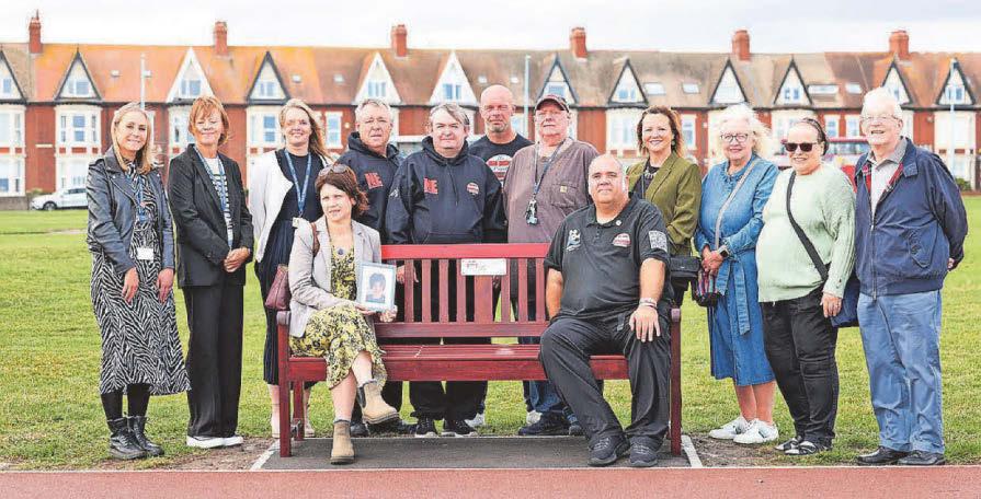 Mum hopes bench will be 'sign of hope' and save those thinking of suicide