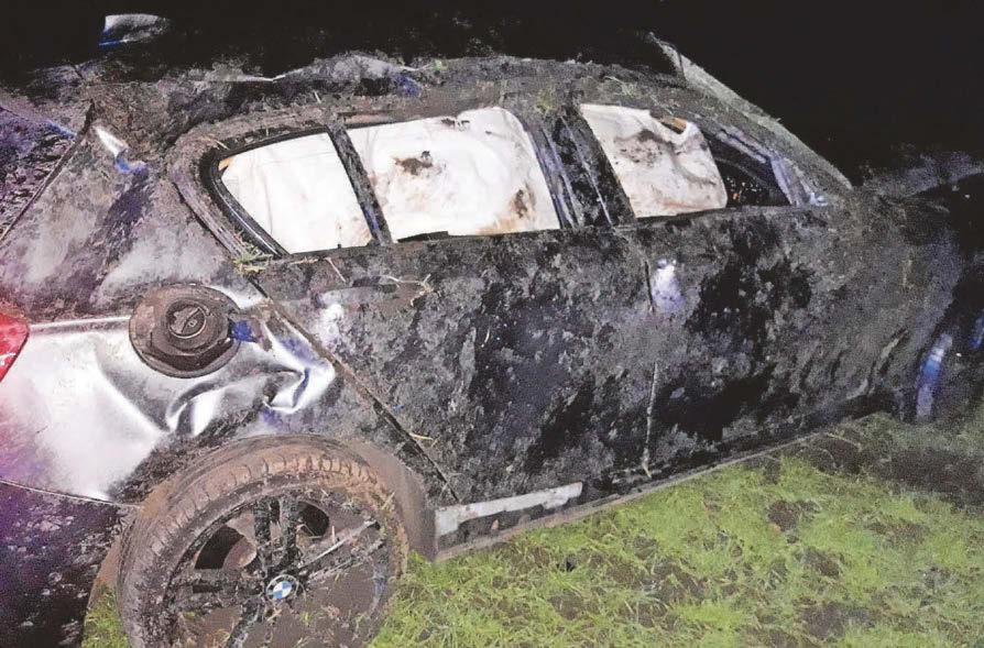 Speeding driver left friends injured in crash