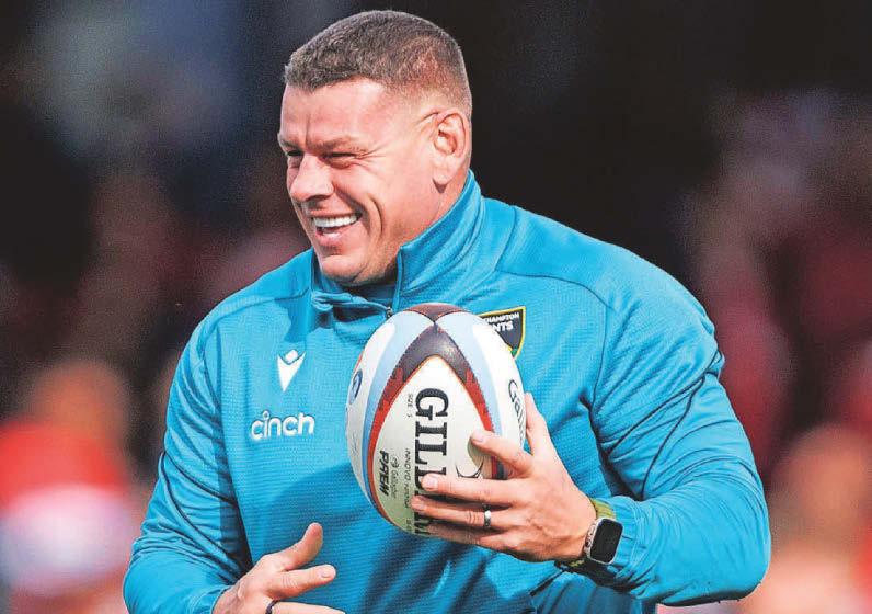 Scotland recruit Radford as coach
